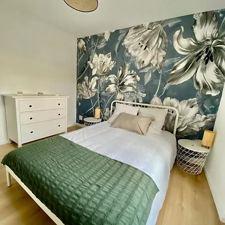 דירה Confortable En Plein Centre Historique קאין